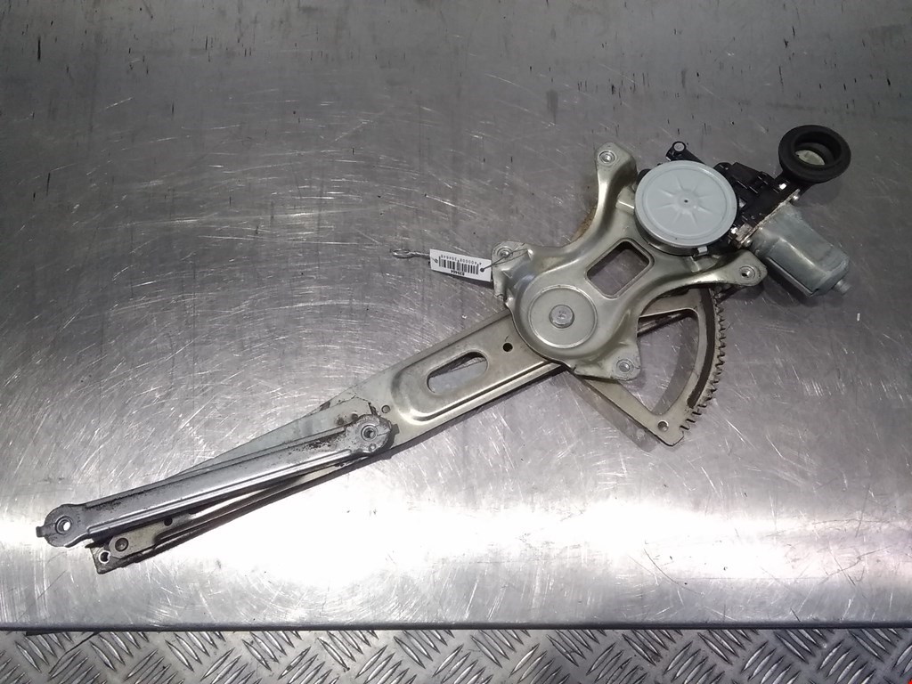 Стеклоподъемник передний правый LEXUS IS 2005-2013