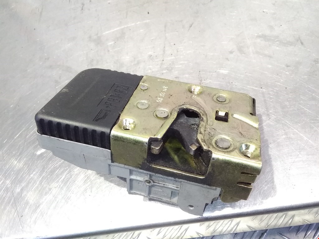 Замок двери передней правой LANCIA Zeta 1995-2002