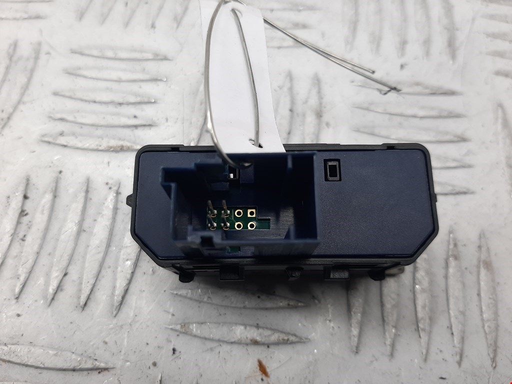 Кнопка антипробуксовочной системы CITROEN C5 II 2007-2017