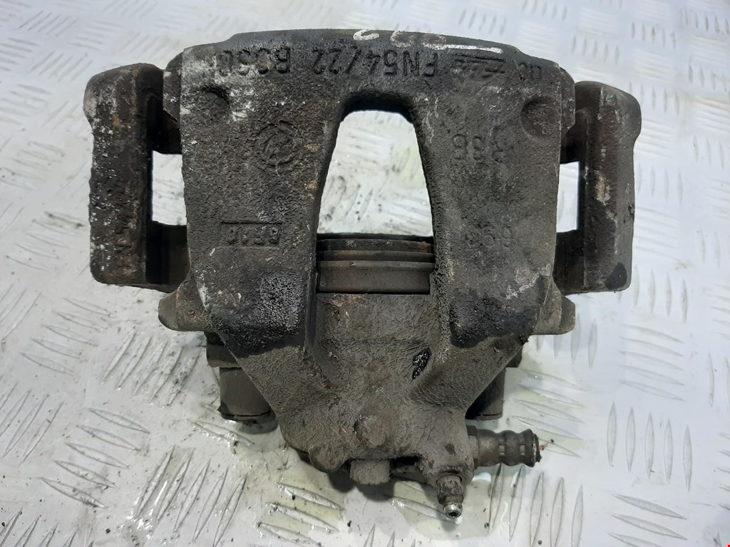 Суппорт передний правый ALFA ROMEO GT 2003-2010