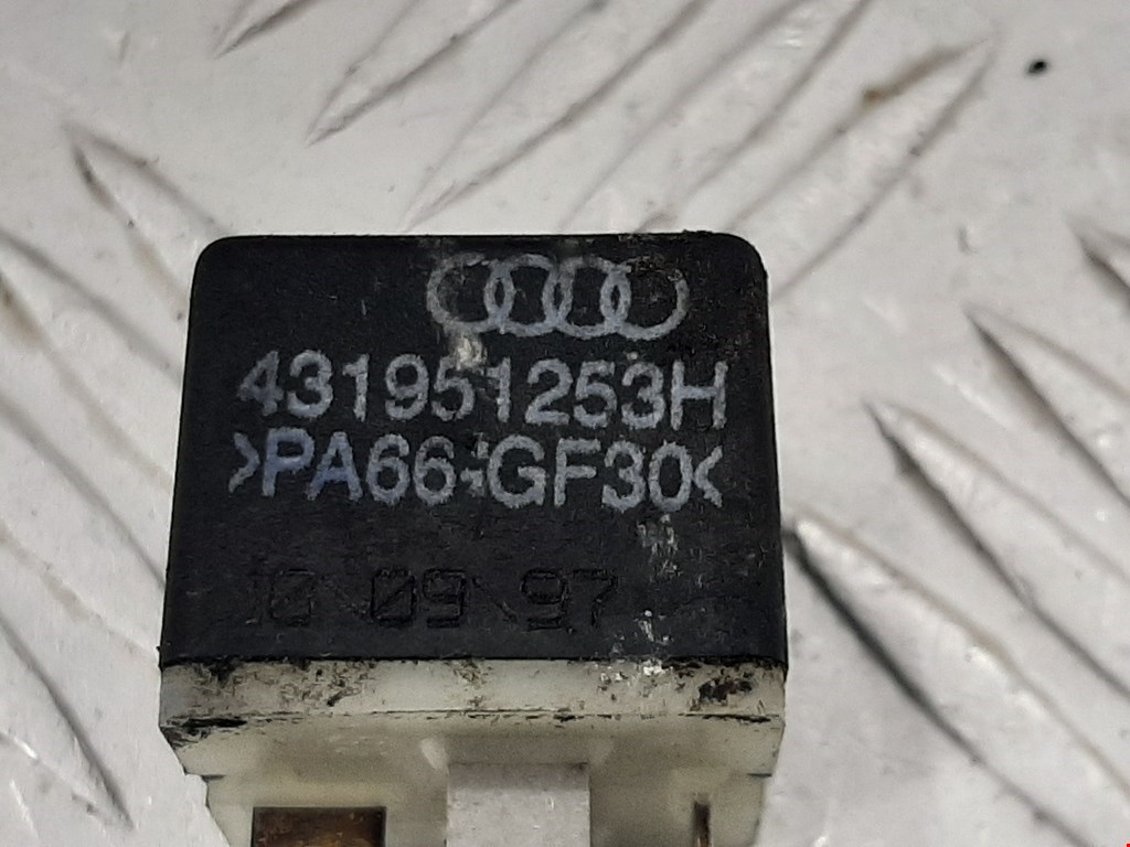 Реле VOLKSWAGEN Passat B5 1997-2005