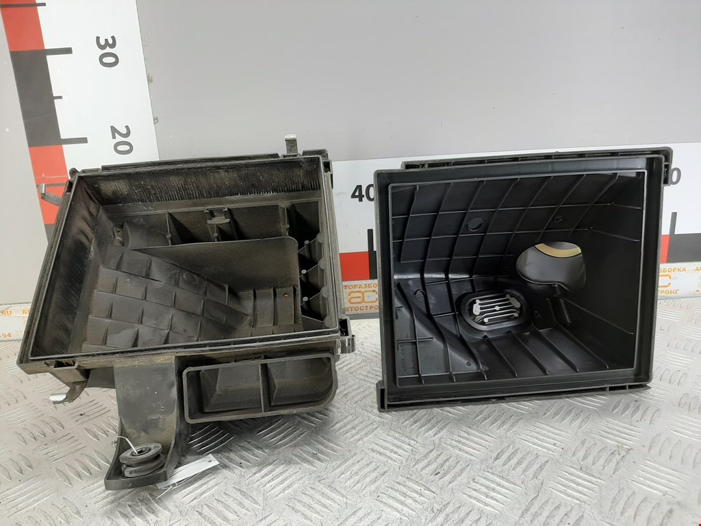 Корпус воздушного фильтра AUDI A4 B5 1995-2001