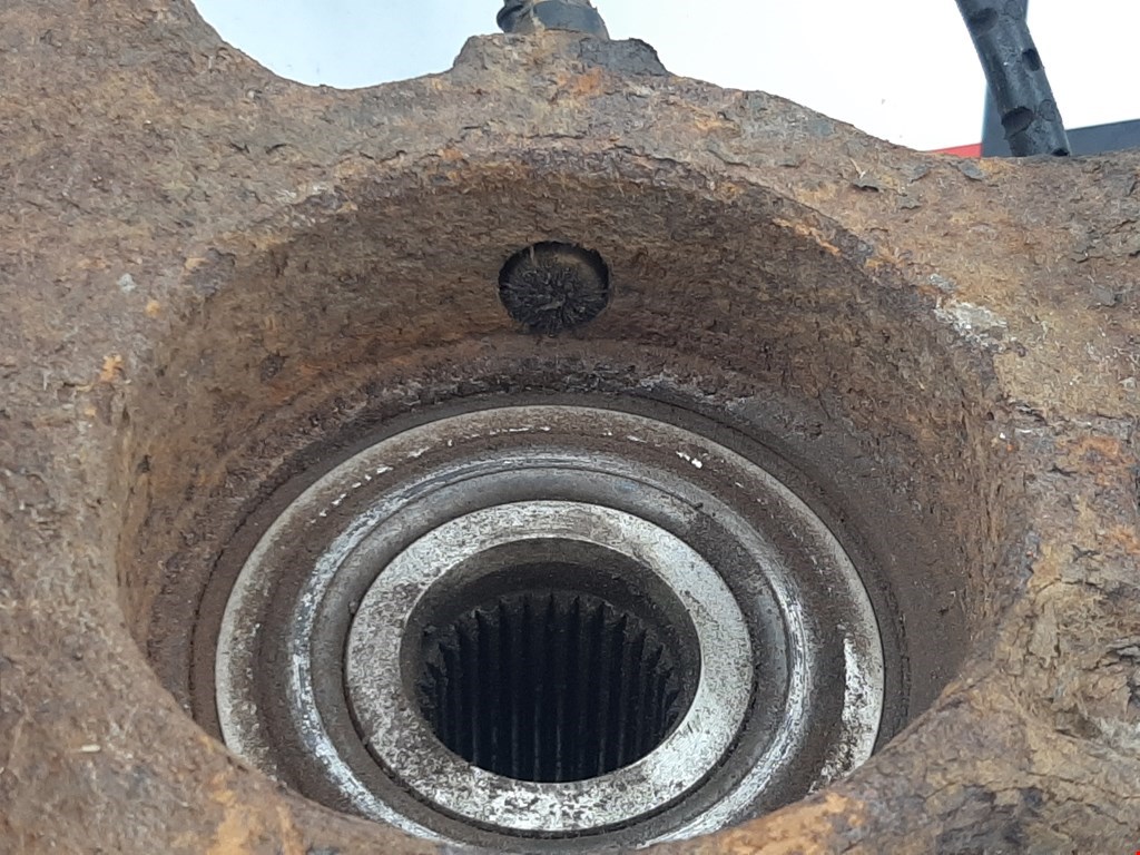 Ступица передняя правая LAND ROVER Range Rover 2002-2012