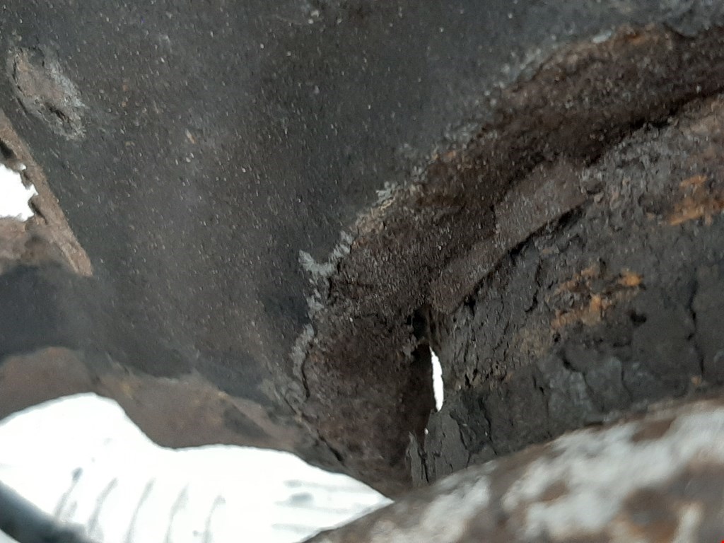 Ступица передняя правая LAND ROVER Range Rover 2002-2012