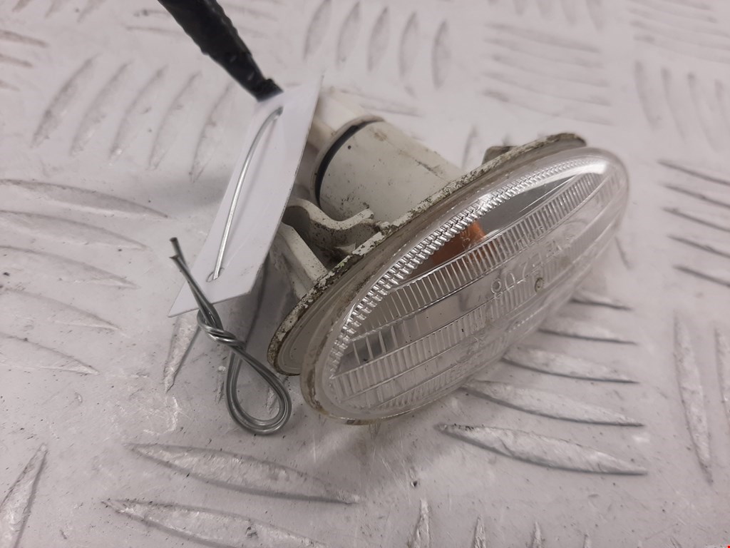 Повторитель на крыло RENAULT Koleos HY 2008-2016