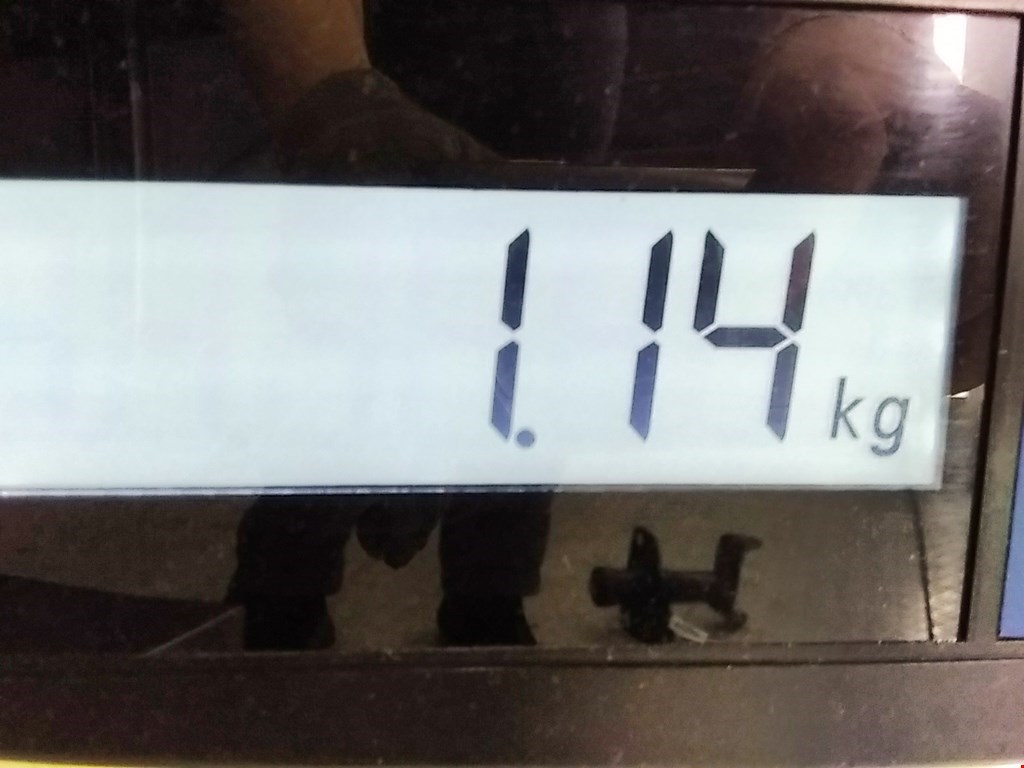 Отбойник бампера передний правый Volkswagen Passat 5 (1996-2000)