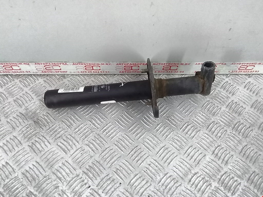 Отбойник бампера задний левый BMW 7-Series (E38) (1994-2001)