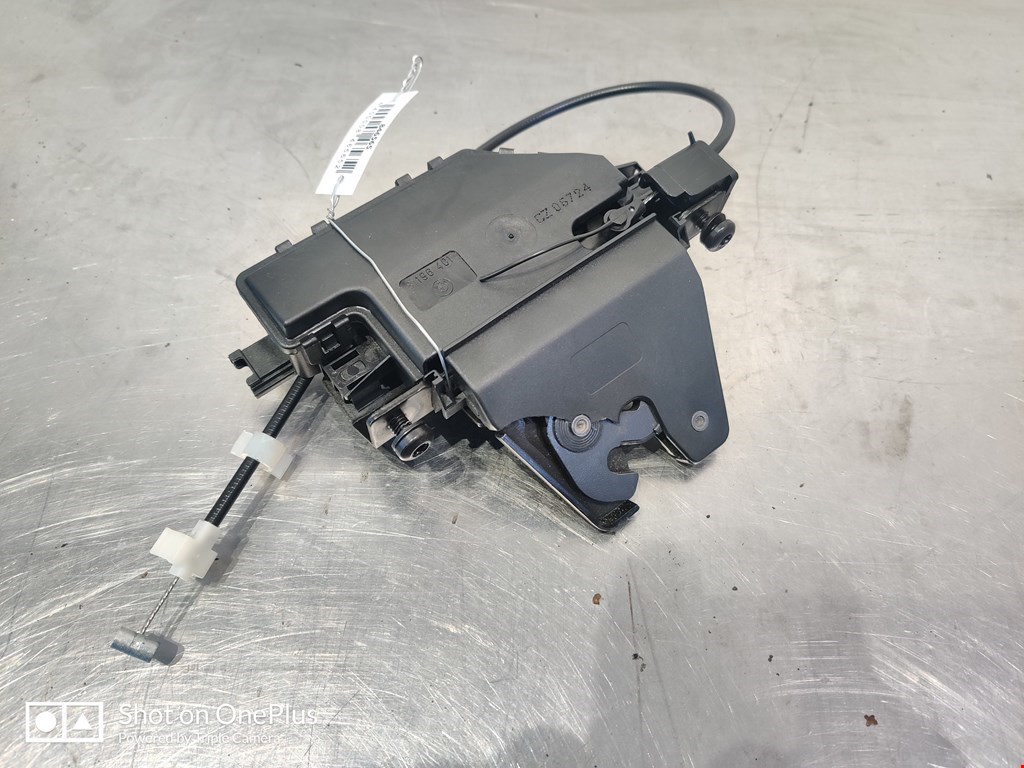 Замок багажника (крышки двери) BMW 3er E90/E91 2005-2012