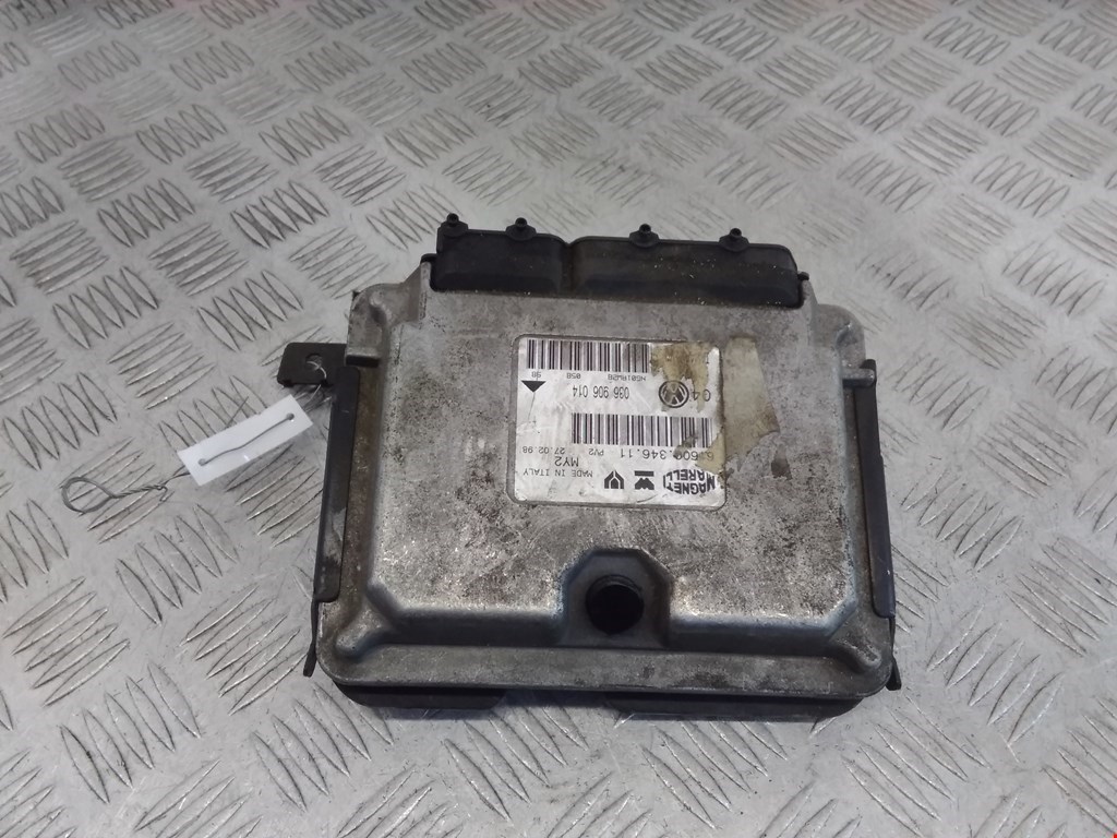 Блок управления двигателя (ЭБУ) VOLKSWAGEN Bora 1998-2005