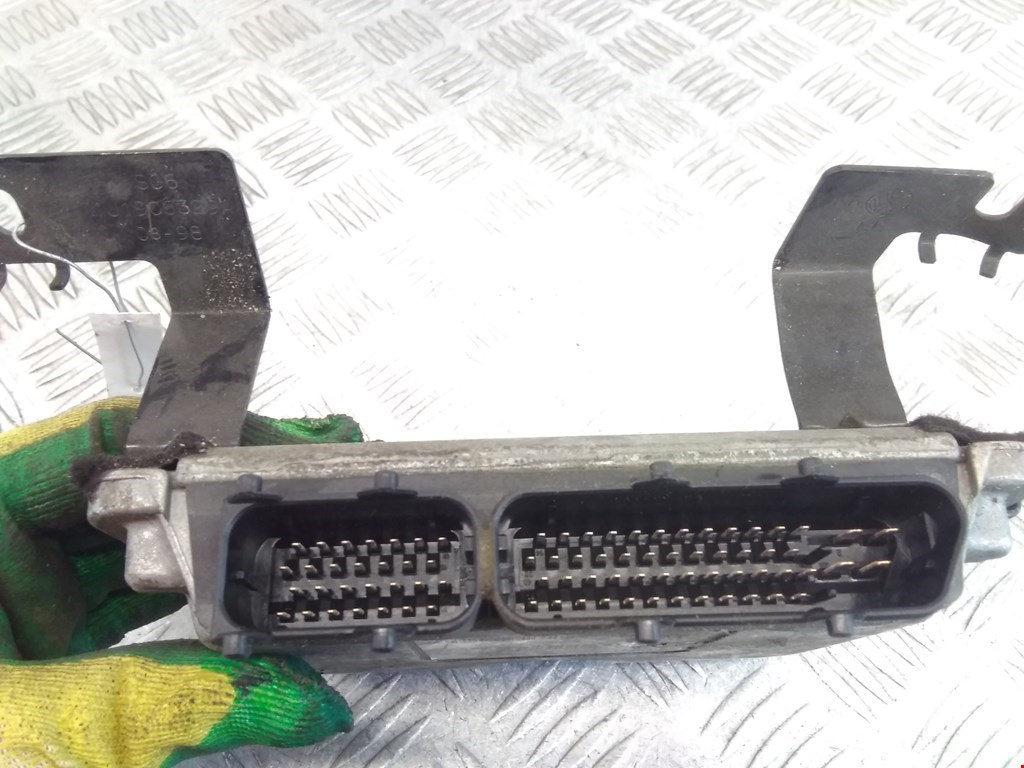 Блок управления двигателя (ЭБУ) VOLKSWAGEN Bora 1998-2005