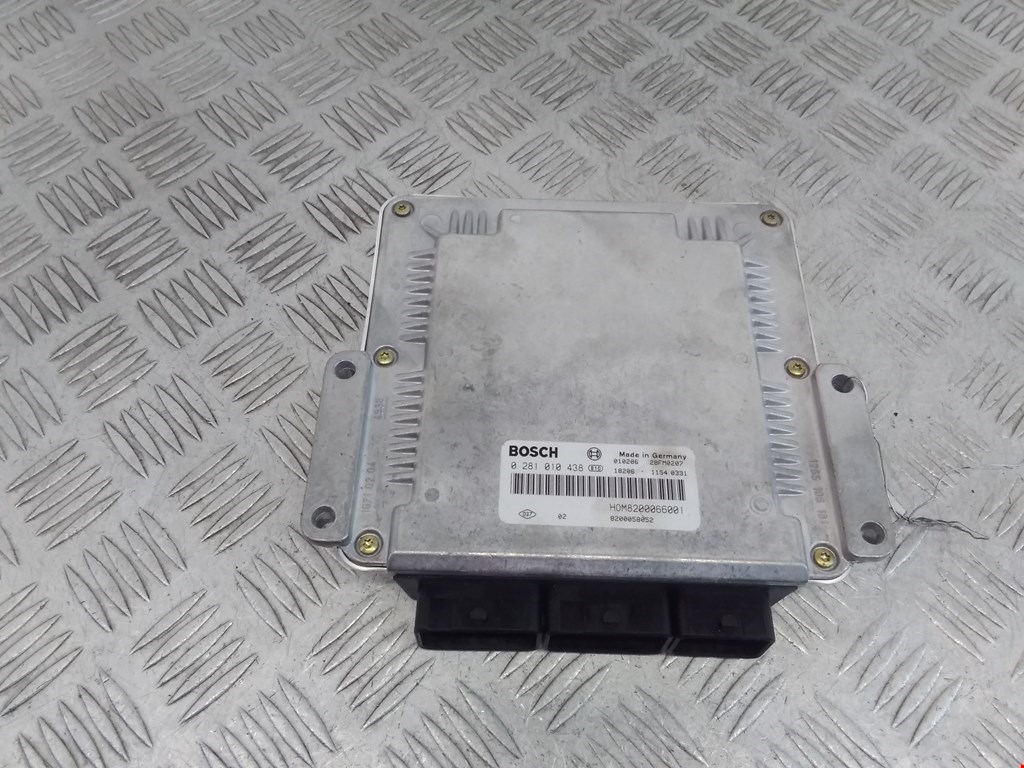 Блок управления двигателя (ЭБУ) MITSUBISHI Space Star 1999-2006