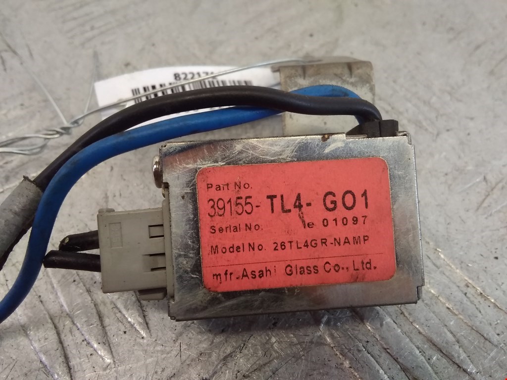 Усилитель антенны HONDA Accord VIII 2008-2013