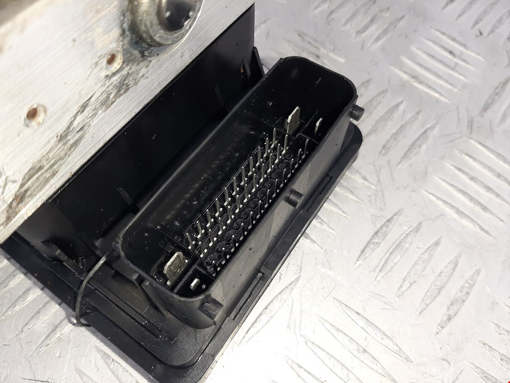 Блок ABS (насос) OPEL Astra J 2009-2017