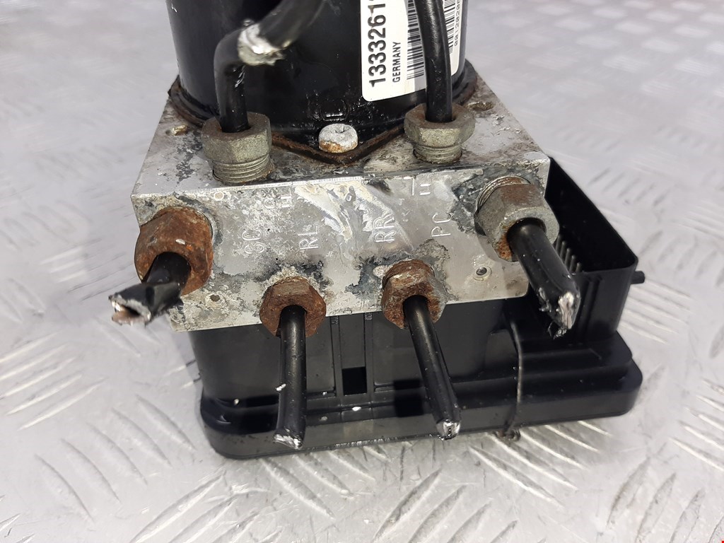 Блок ABS (насос) OPEL Astra J 2009-2017