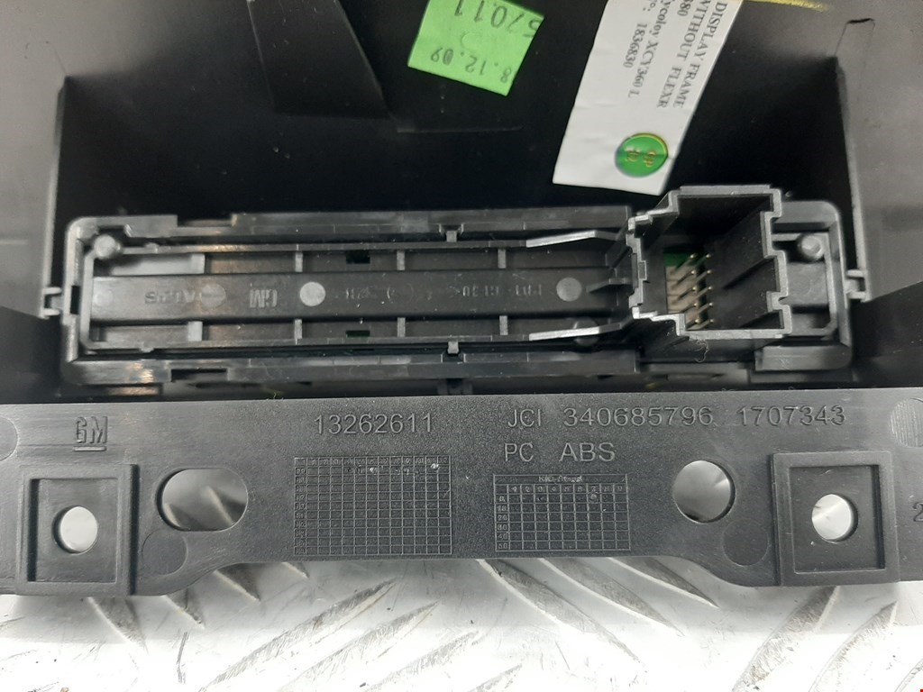 Дисплей информационный (компьютера) OPEL Astra J 2009-2017