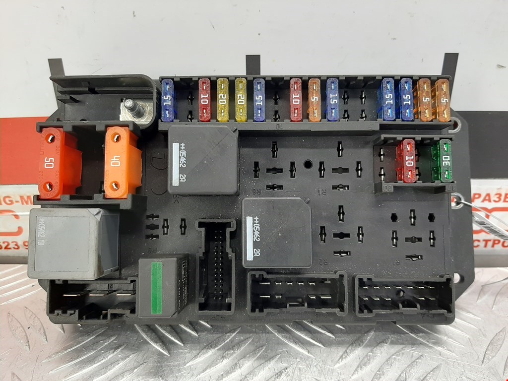 Датчик уровня в бачок омывателя LAND ROVER Range Rover 2002-2012