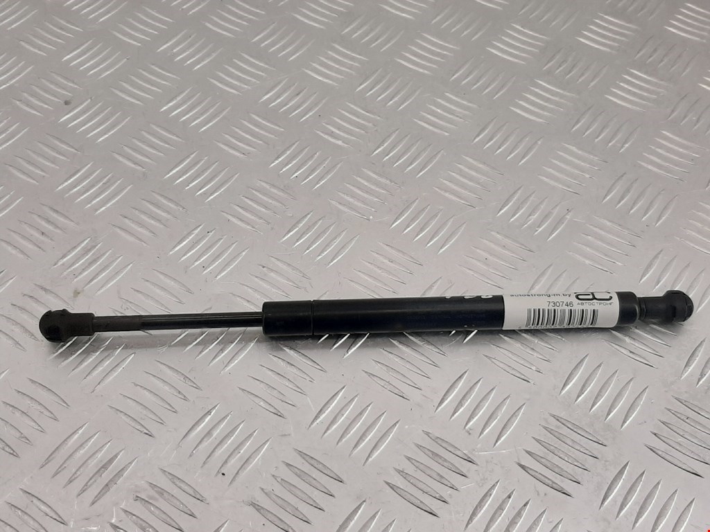 Амортизатор крышки (двери) багажника VOLKSWAGEN Touareg 2002-2010