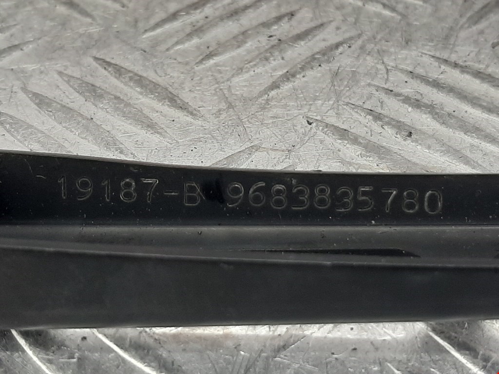 Поводок дворников передний левый/ правый CITROEN C5 II 2007-2017