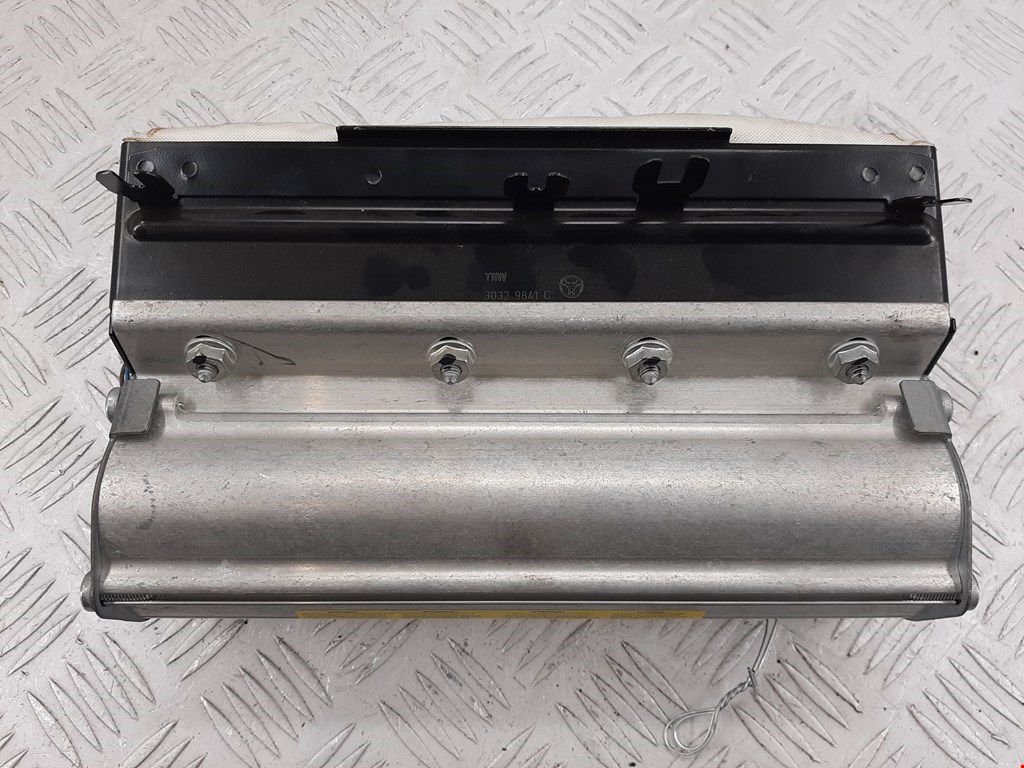 Подушка безопасности пассажирская (в торпедо) LAND ROVER Range Rover 2002-2012