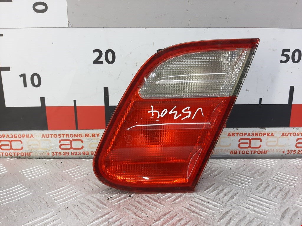 Фонарь задний внутренний правый MERCEDES-BENZ CLK-Class W208 1997-2002