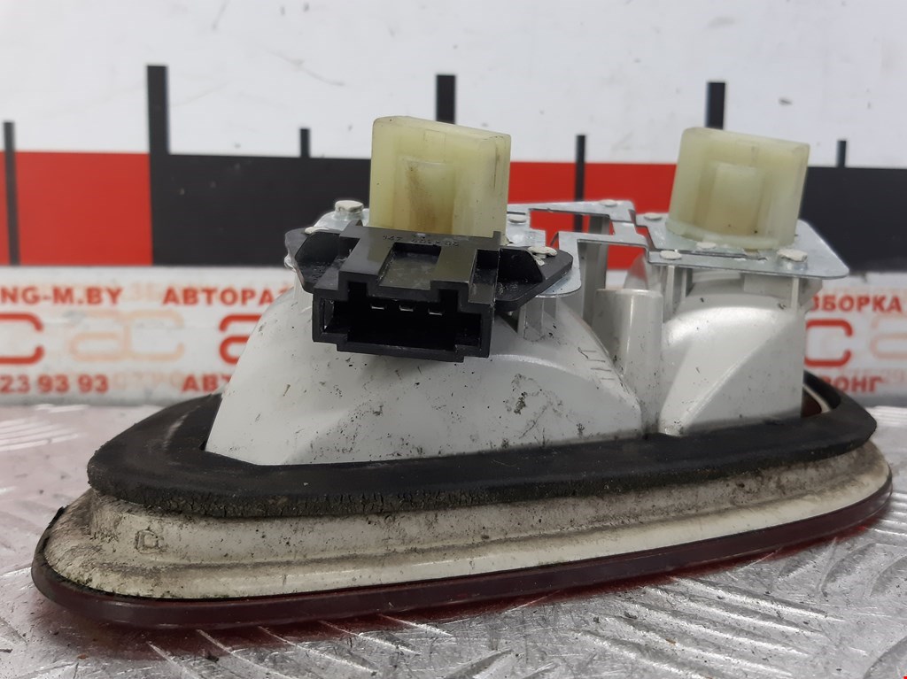 Фонарь задний внутренний правый MERCEDES-BENZ CLK-Class W208 1997-2002