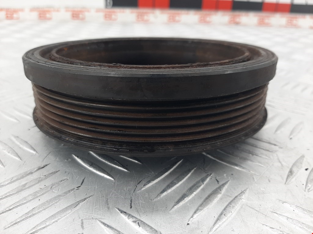 Шестерня коленвала (шкив) SKODA Octavia A5 1Z- 2004-2013