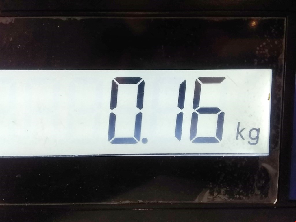 Амортизатор крышки (двери) багажника VOLKSWAGEN Touareg 2002-2010