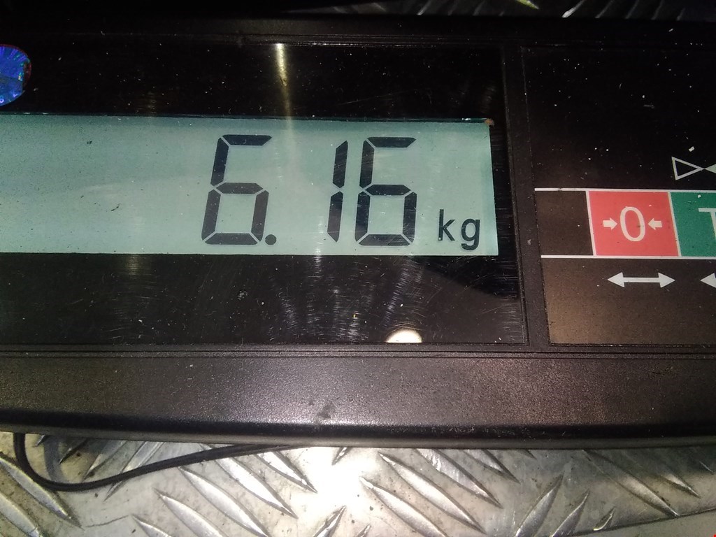 Уплотнитель двери LAND ROVER Range Rover 2002-2012