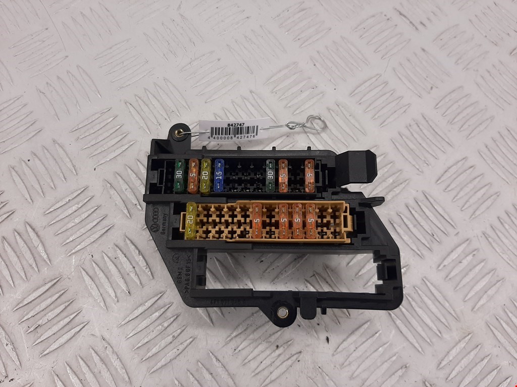 Датчик уровня в бачок омывателя AUDI A6 C6 2004-2010