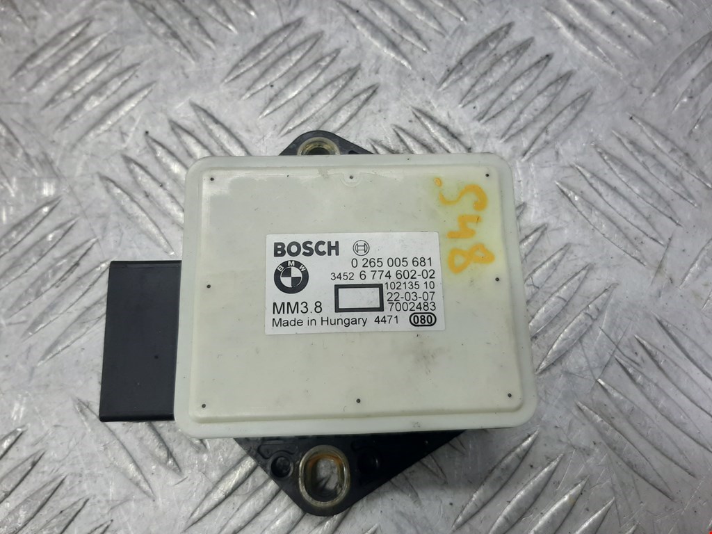 Датчик ускорения (курсовой устойчивости уровня оборотов) BMW X5 (E70) (2006-2013)