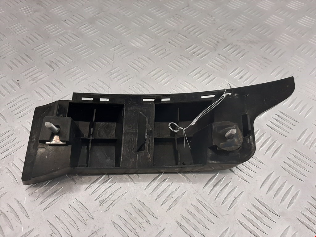 Кронштейн заднего бампера левый правый MERCEDES-BENZ C-Class C-klasse W204 2007-2015