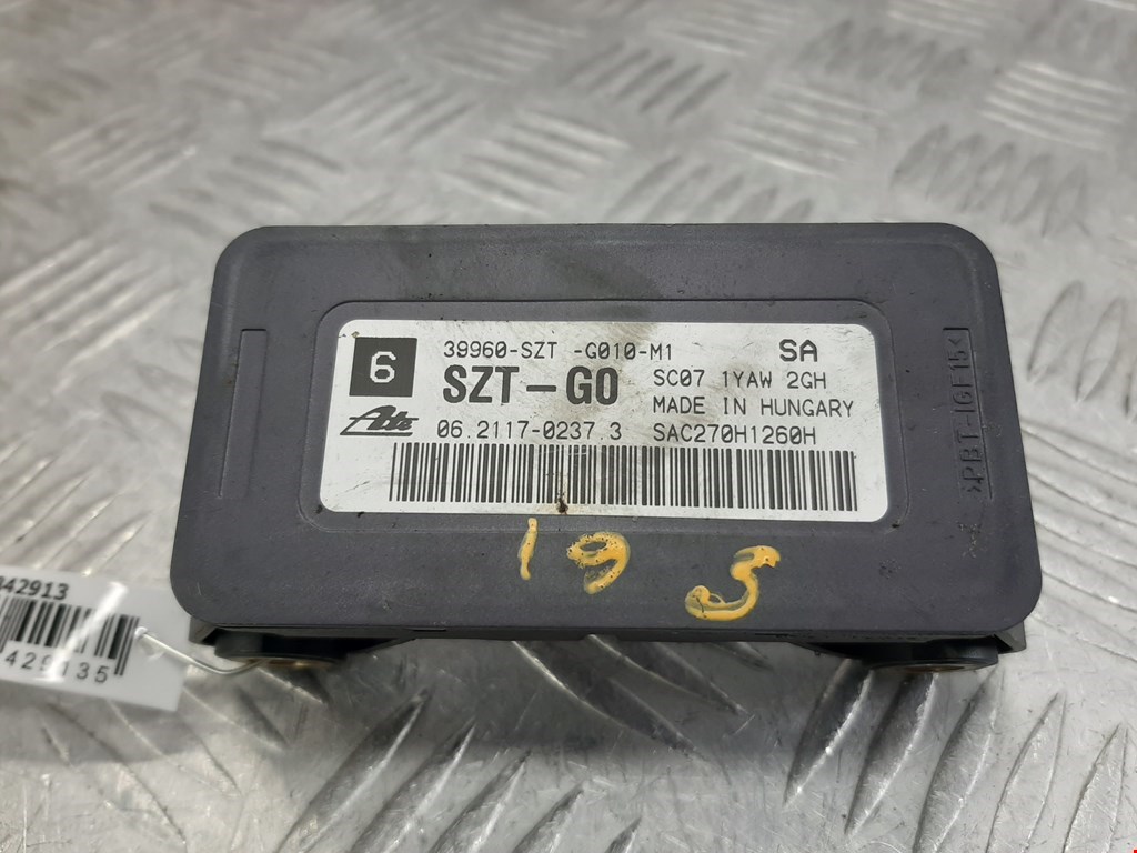 Датчик ускорения (курсовой устойчивости уровня оборотов) Acura TSX 2 (2008-2014)