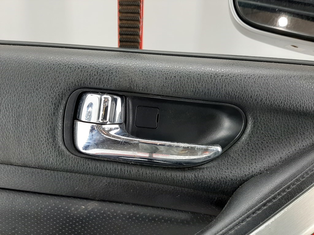 Дверь передняя левая INFINITI G G35 V35 2002-2007