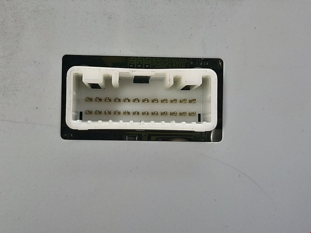 Дисплей информационный (компьютера) NISSAN Armada 2003-2016