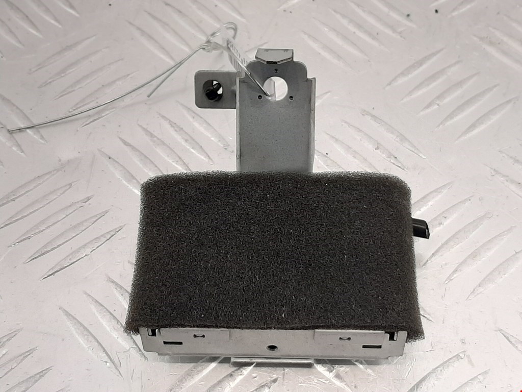 Усилитель антенны NISSAN Pathfinder R51M 2004-2014