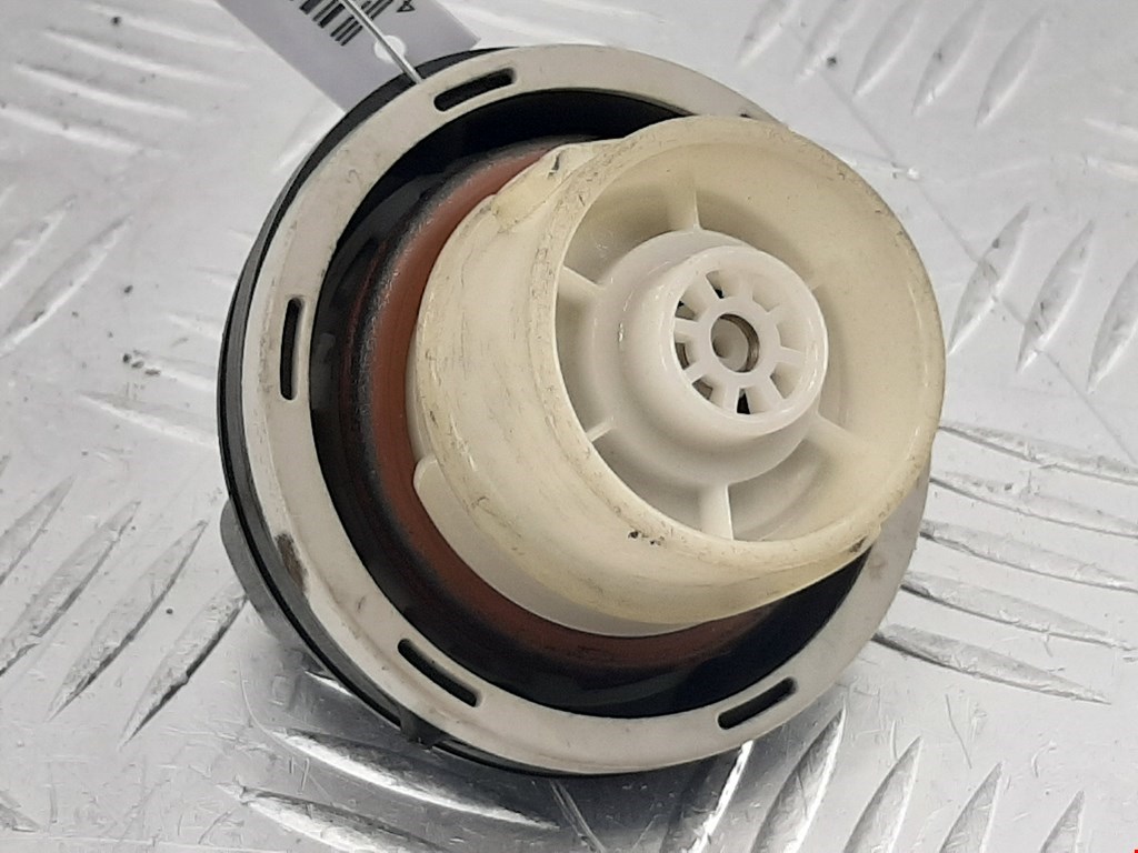 Крышка топливного бака NISSAN Armada 2003-2016