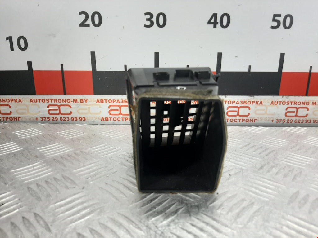 Дефлектор воздушный NISSAN Armada 2003-2016