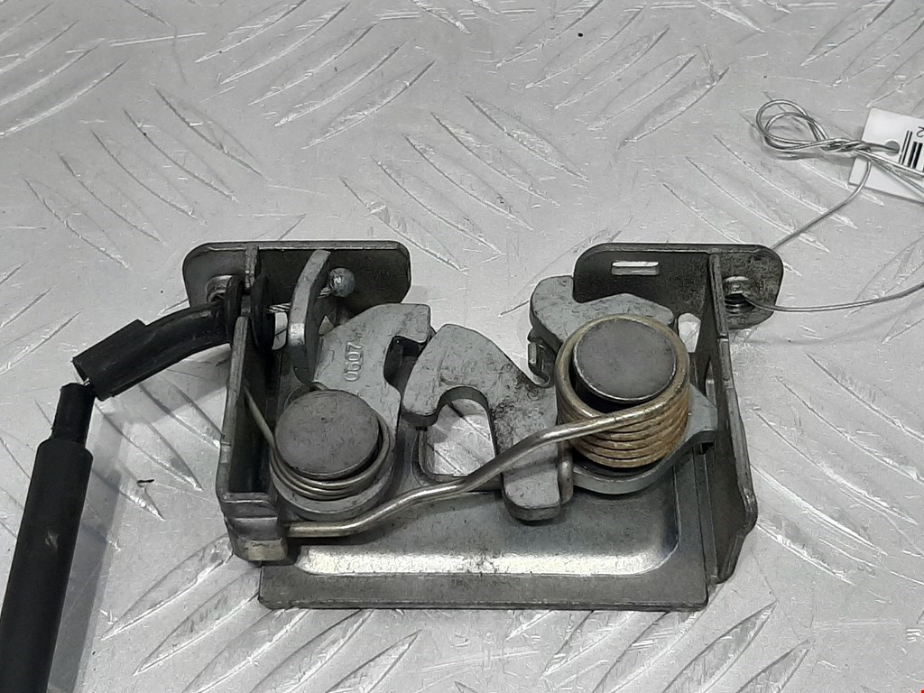 Замок капота BMW X5 E70 2007-2013