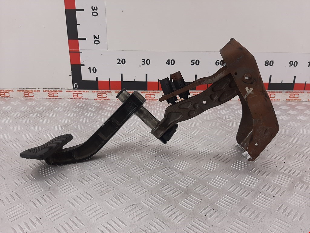 Педаль тормоза NISSAN Armada 2003-2016