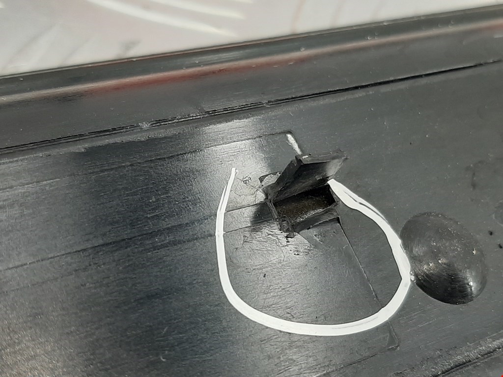 Накладка порога (внутренняя) BMW 3er E46 1998-2006