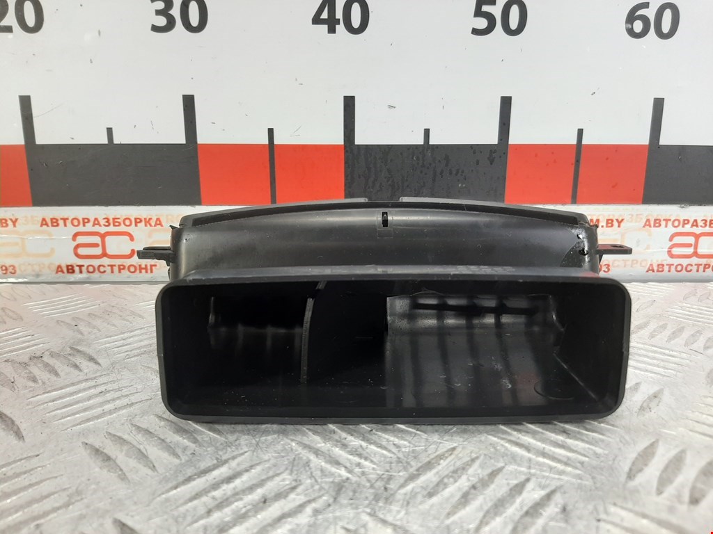 Дефлектор воздушный NISSAN Armada 2003-2016