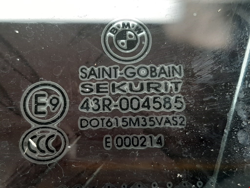 Стекло кузовное глухое правое BMW X5 E70 2007-2013