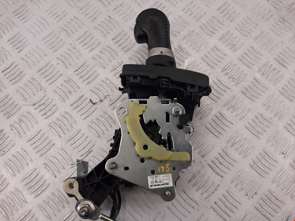 Кулиса (селектор) АКПП/МКПП в салоне ACURA TSX 2008-2014