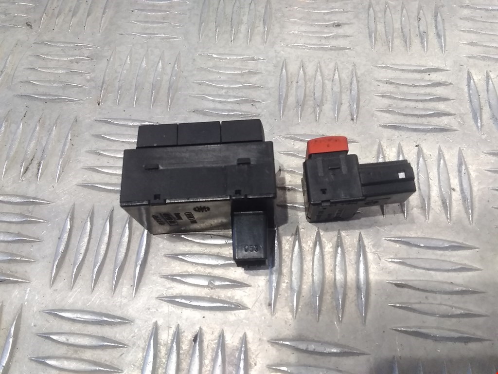 Переключатель регулировки сиденья (кнопка) AUDI A8 D3 2003-2010