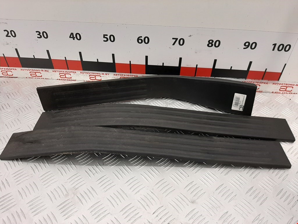 Накладка порога (внутренняя) NISSAN Armada 2003-2016