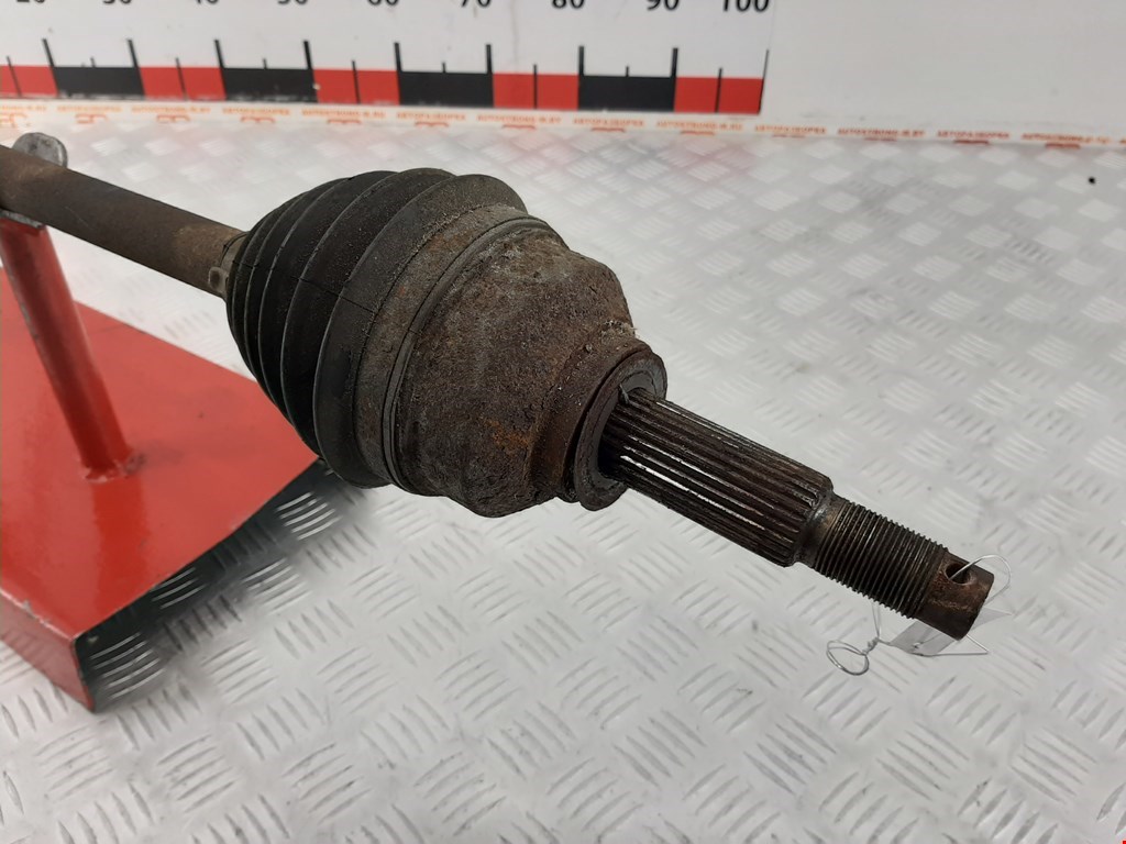 Полуось (привод, приводной вал) передняя правая CHRYSLER Pacifica 2003-2008