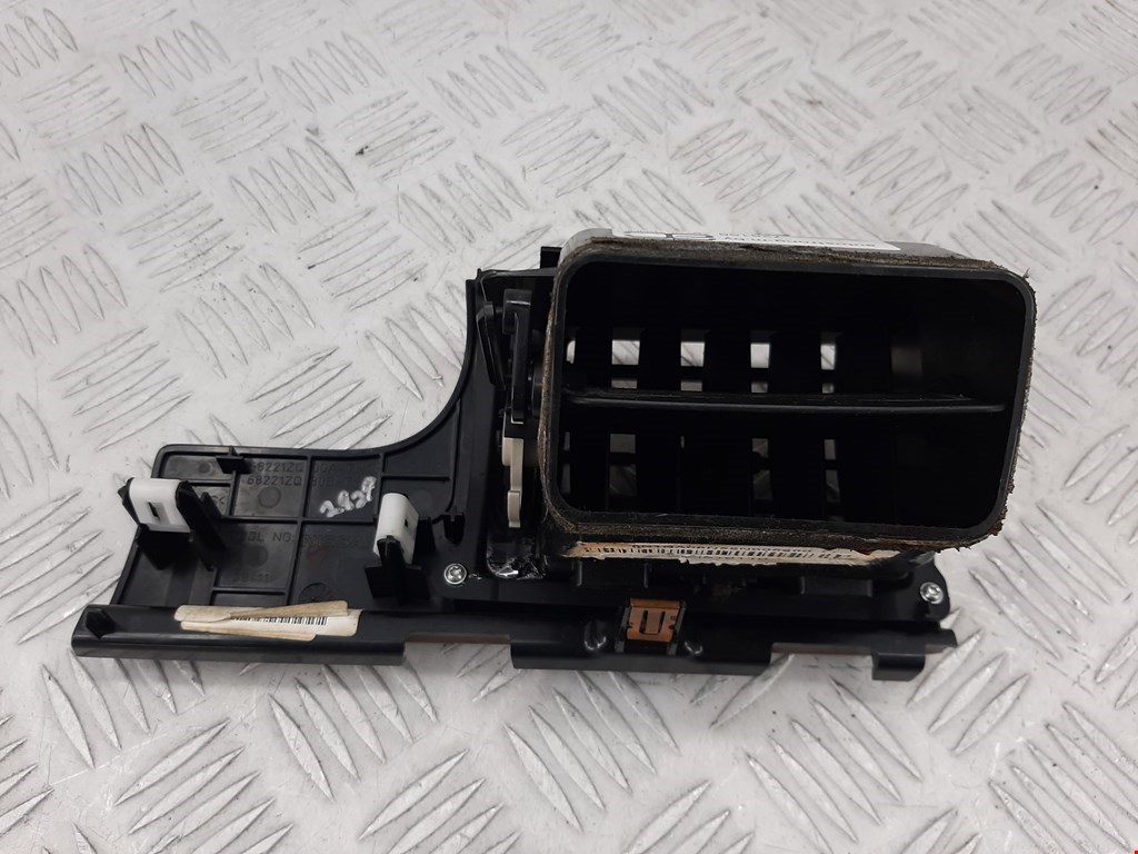 Дефлектор воздушный NISSAN Armada 2003-2016