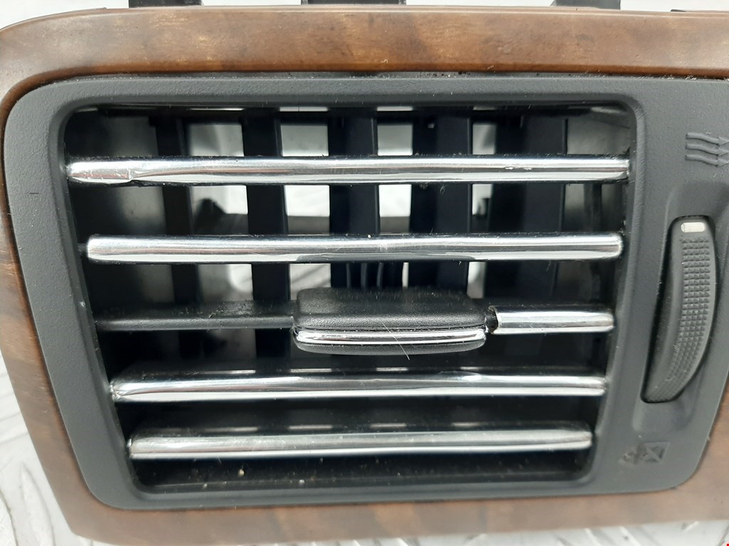 Дефлектор воздушный NISSAN Armada 2003-2016