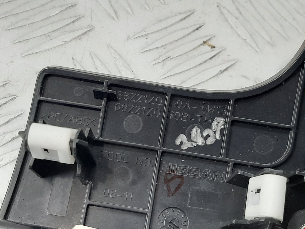 Дефлектор воздушный NISSAN Armada 2003-2016