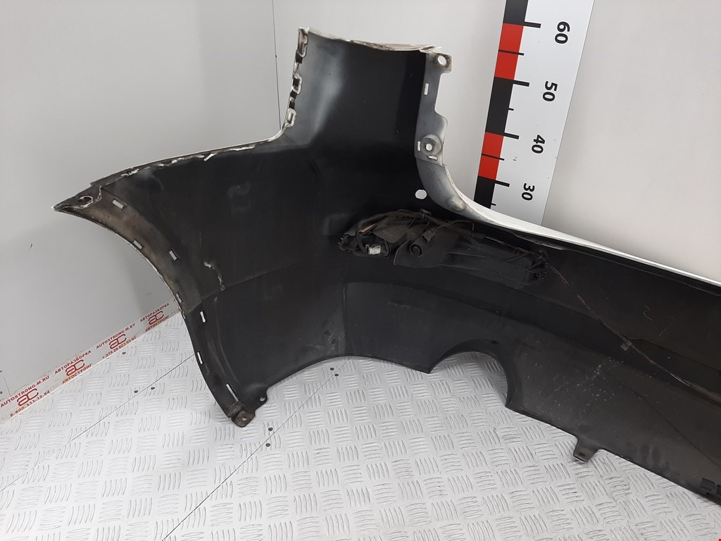 Бампер задний INFINITI QX56/QX80 2004-2010